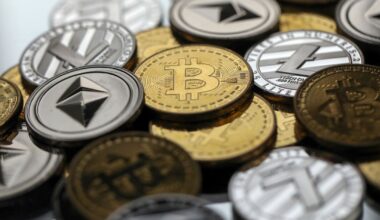 FDIC drops pre-approval for banks' crypto activities