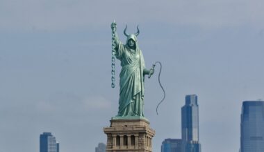 Zeichen der Verbundenheit: Russland schenkt USA Unfreiheitsstaue