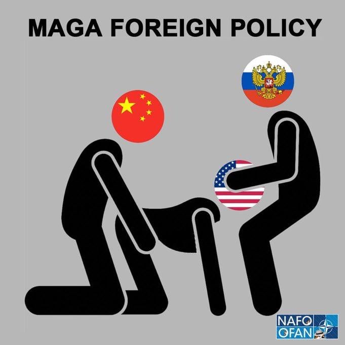 Ménage à MAGA Trois