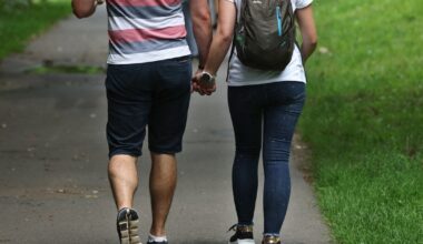 "Elle m’a dit que j’étais un facho" : quand la politique brise les couples de la génération Z