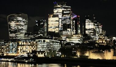 Damn I miss London so much 😢