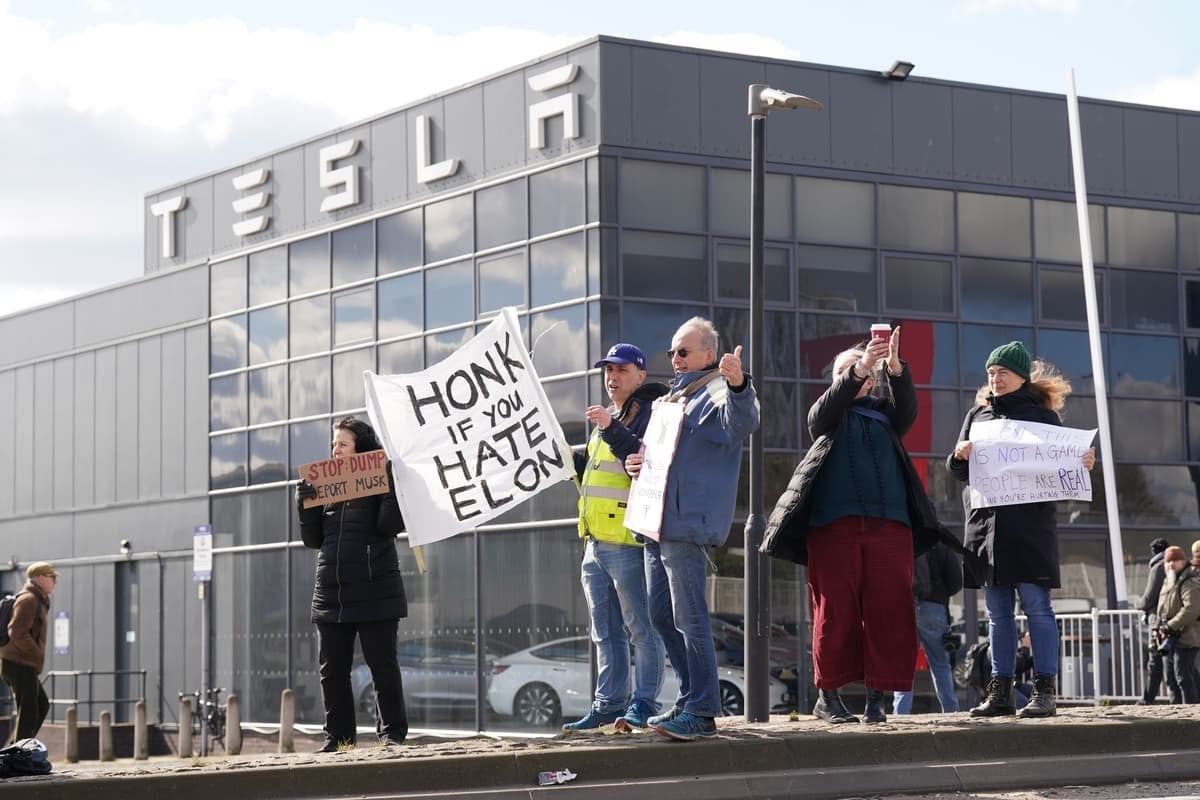 Tesla Takedown protests LIVE: London rally to join global wave of anti-Musk demonstrations at Tesla showrooms