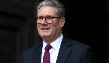 Keir Starmer abolishes NHS England to bring health service back to “heart of government”