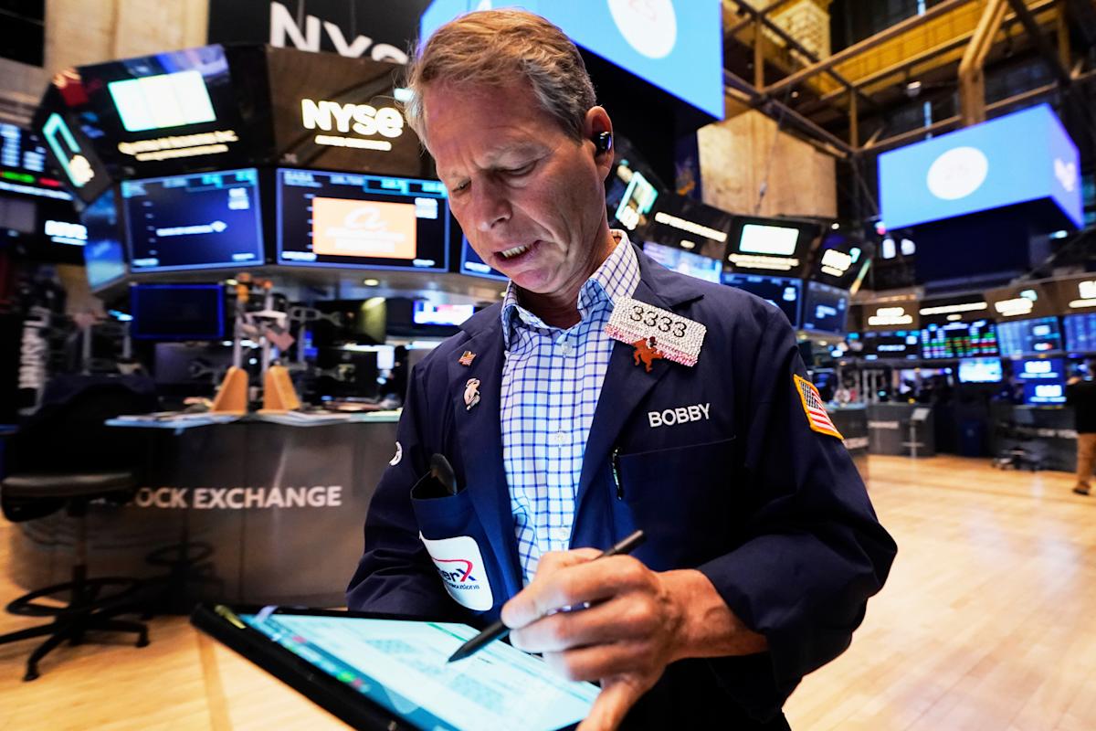 Dow, S&P 500, Nasdaq futures fall with Trump tariffs, Big Tech earnings kickoff in focus