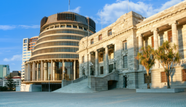 New Zealand to scrap 30-day policy for employment agreements