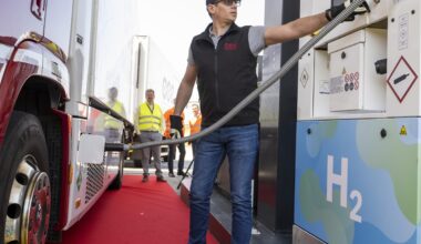 Only 18 refuelling stations for hydrogen vehicles in Switzerland