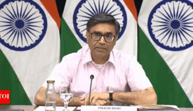 Jammu and Kashmir Pahalgam Terror Attack LIVE updates: India takes 5 major decisions, Attari border will be closed; Indus water treaty suspended