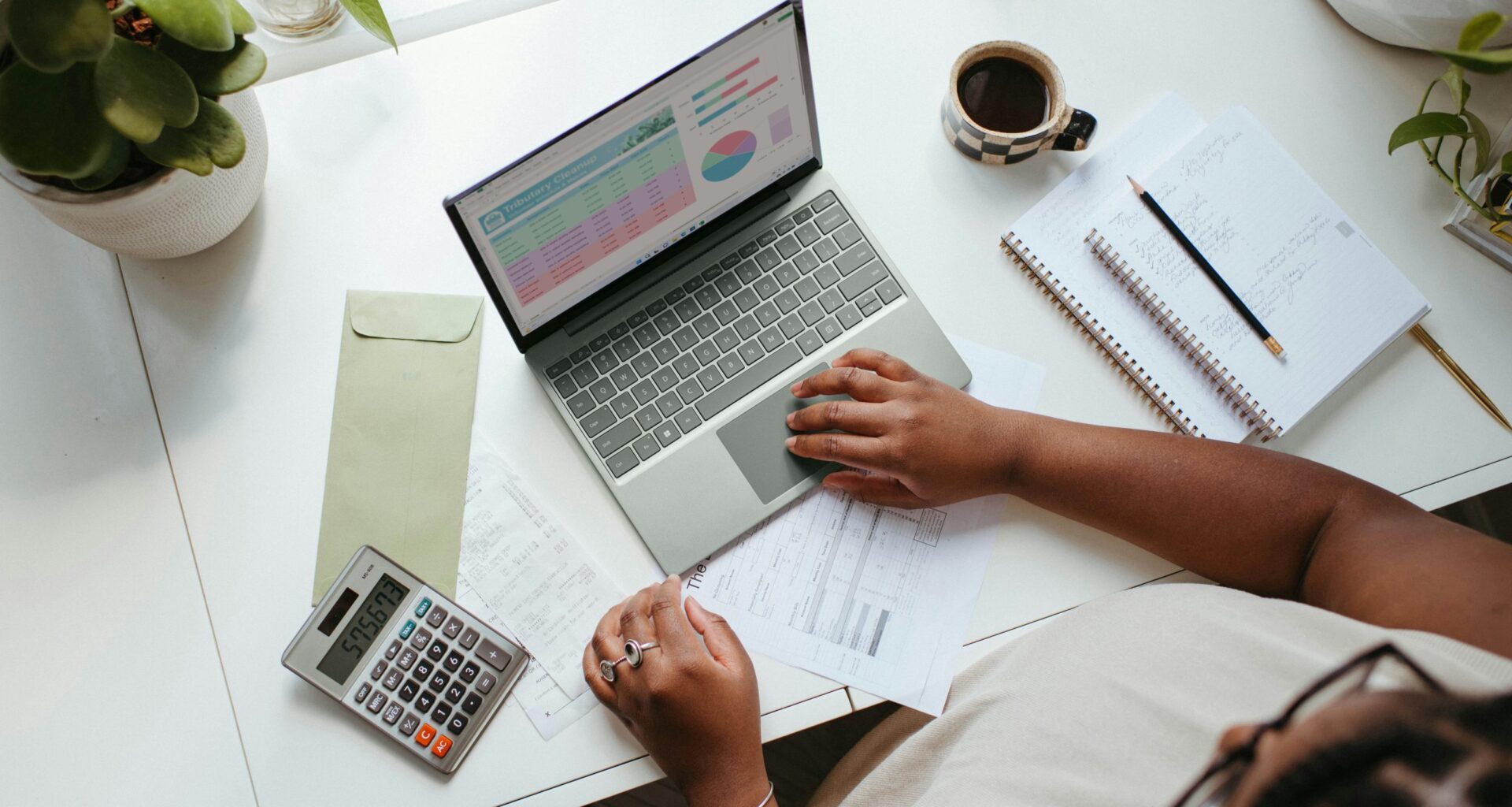 AI's role in financial empowerment and disparities