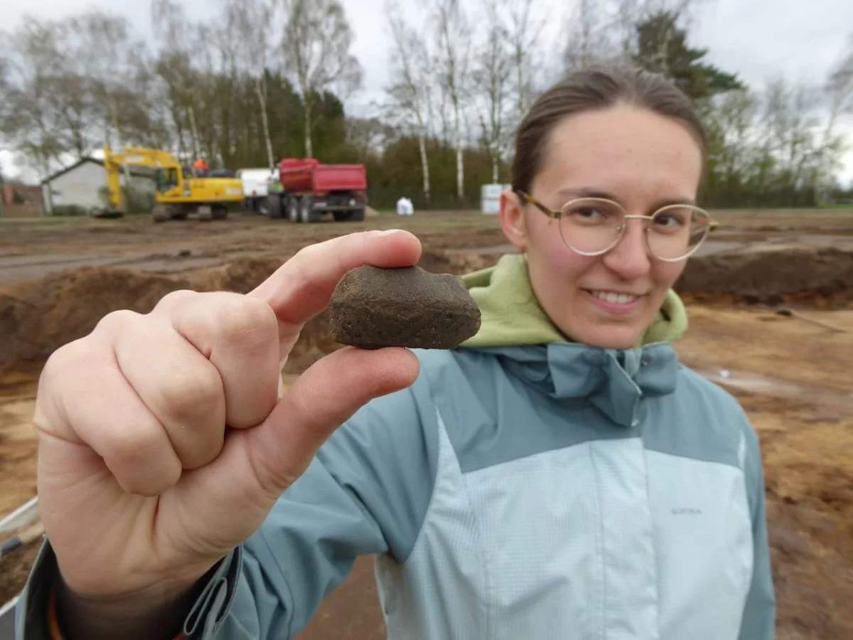 Archaeological Findings Reveal a Thriving Roman-Era Community Near the Ancient Anreppen Camp in Germany