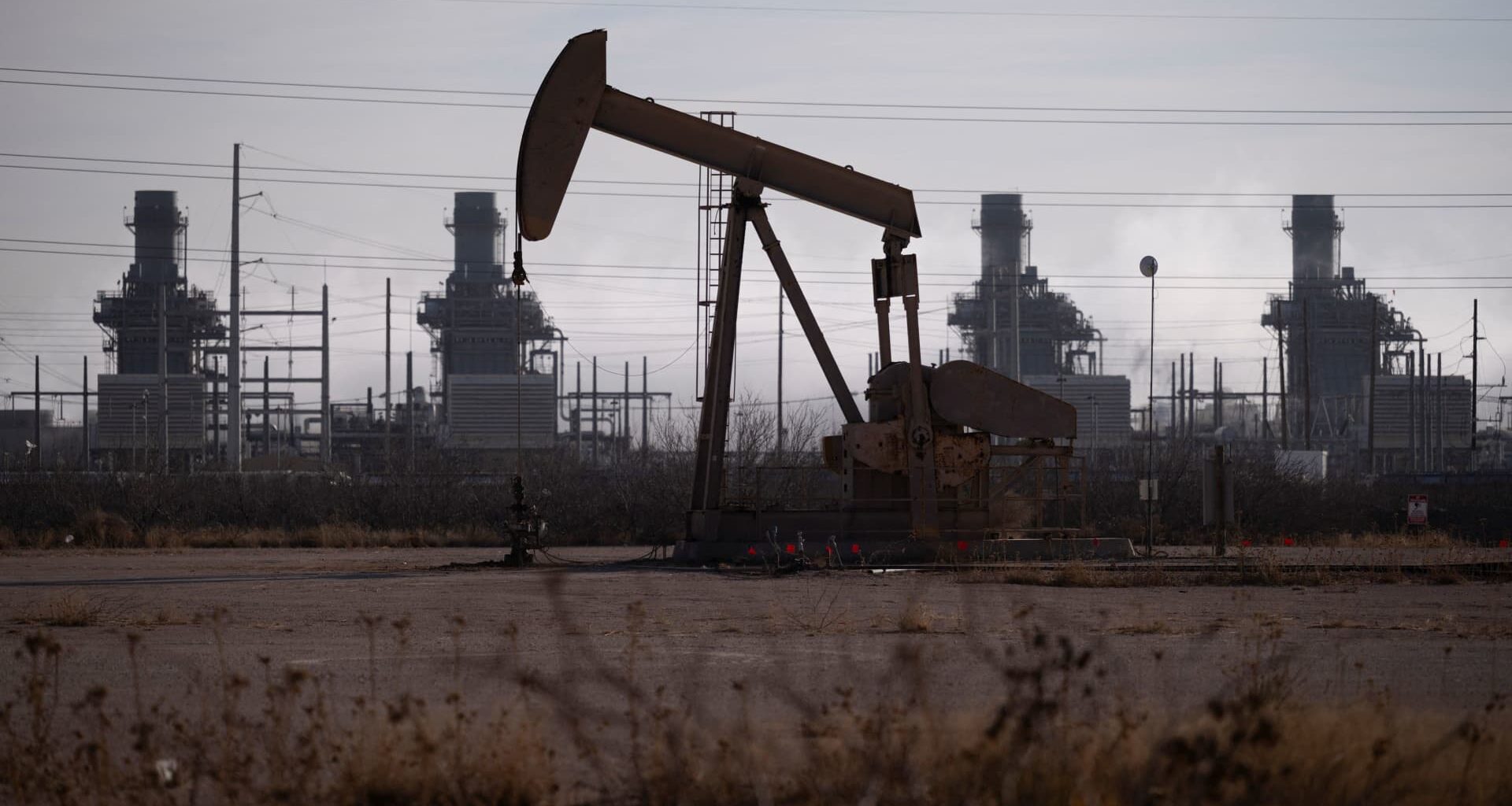 Oil falls to near 4-year low amid recession fears, OPEC+ production hikes