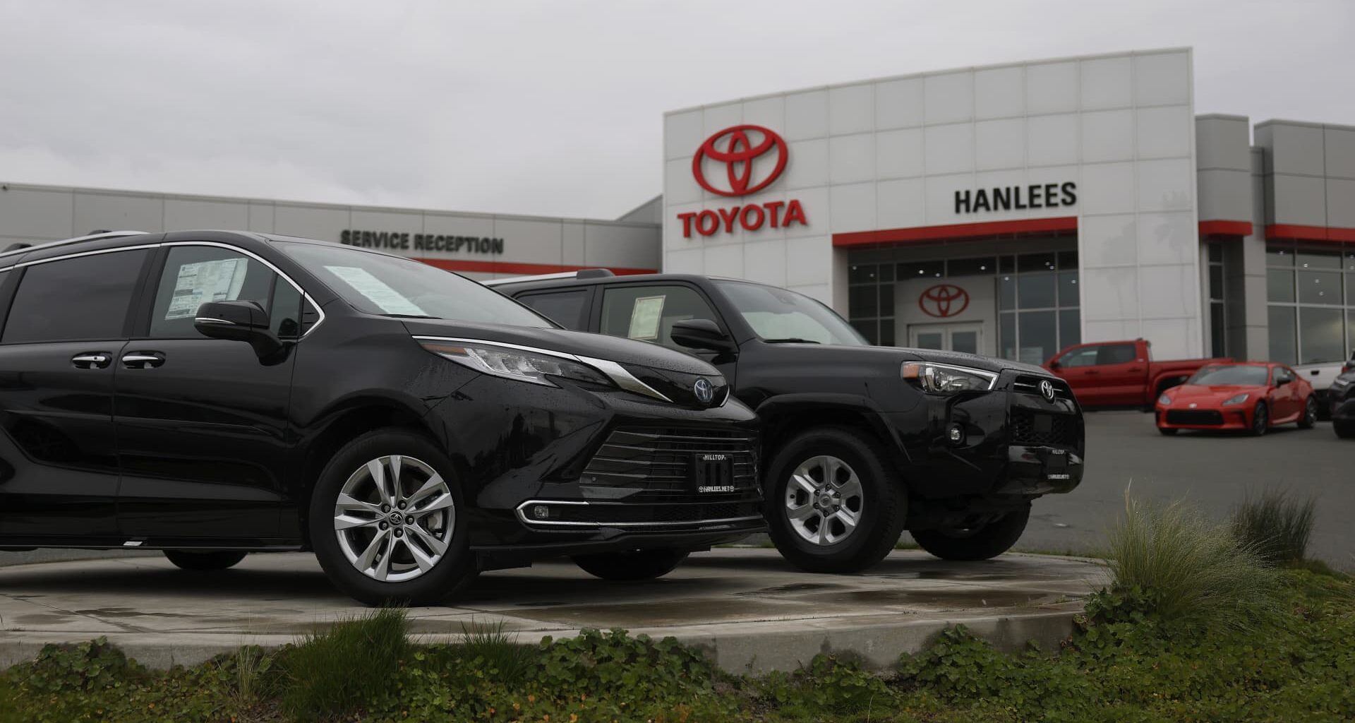Trump tariffs jolt Asian automakers, shares extend slide