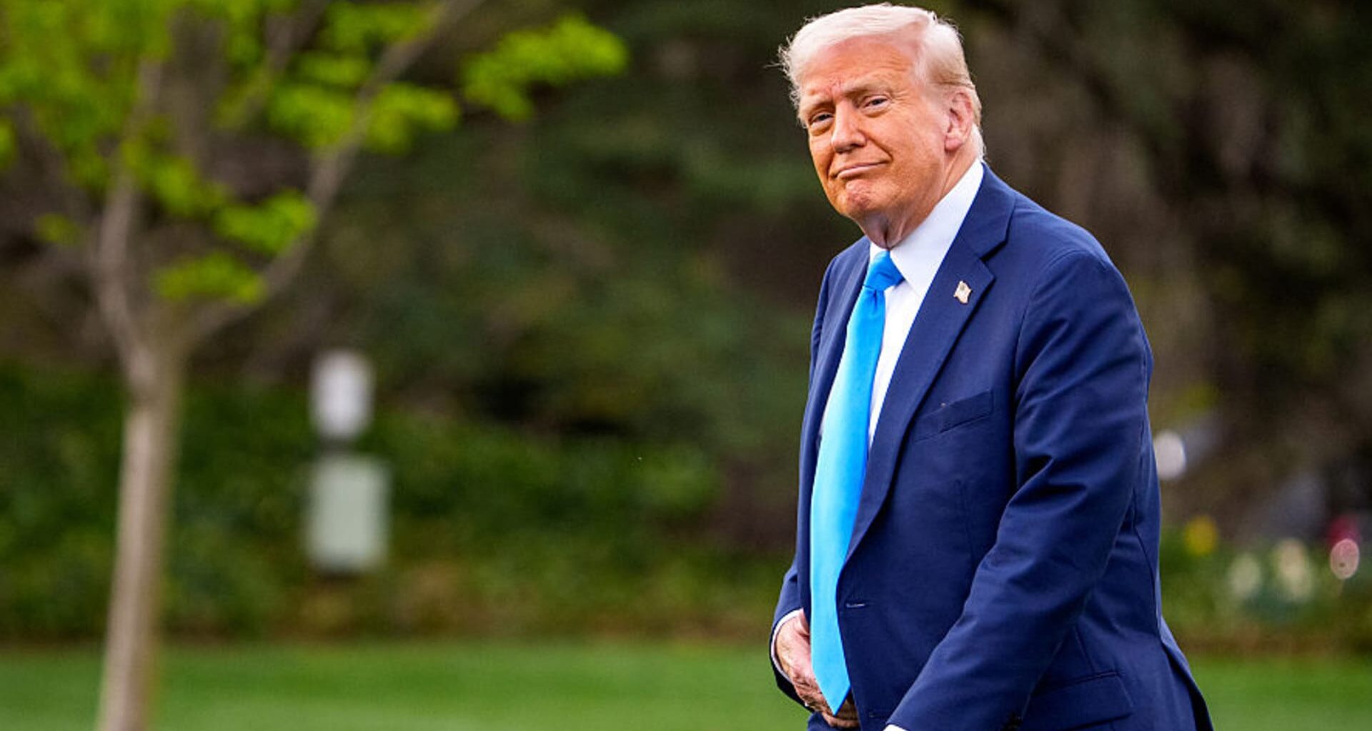 Market chaos puts White House on defense
