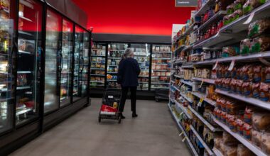 Tariffs, trade war inflation impact to be 'pretty ugly' by summer