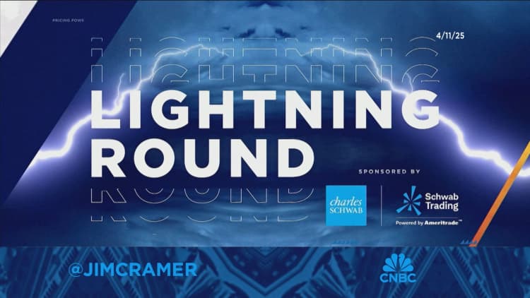 Lightning Round: Buy Realty Income into this weakness, says Jim Cramer