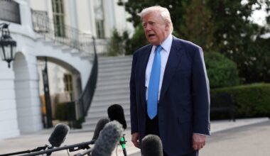 Trump's approval rating drops; voters have doubts on economy: Polls