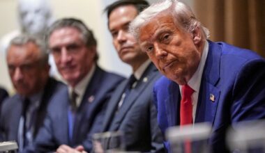 Trump’s approval ratings take a beating amid the trade war