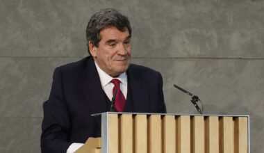 Escrivá cree que España está menos expuesta a los aranceles aunque reconoce que hay preocupación