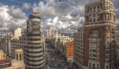 Mega black out in Spagna- le news. Evacuata la metro di Madrid. Caos anche in Portogallo e Francia