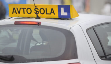 Na Gorenjskem in v Ljubljani tri mesece čakalne dobe za vozniški izpit