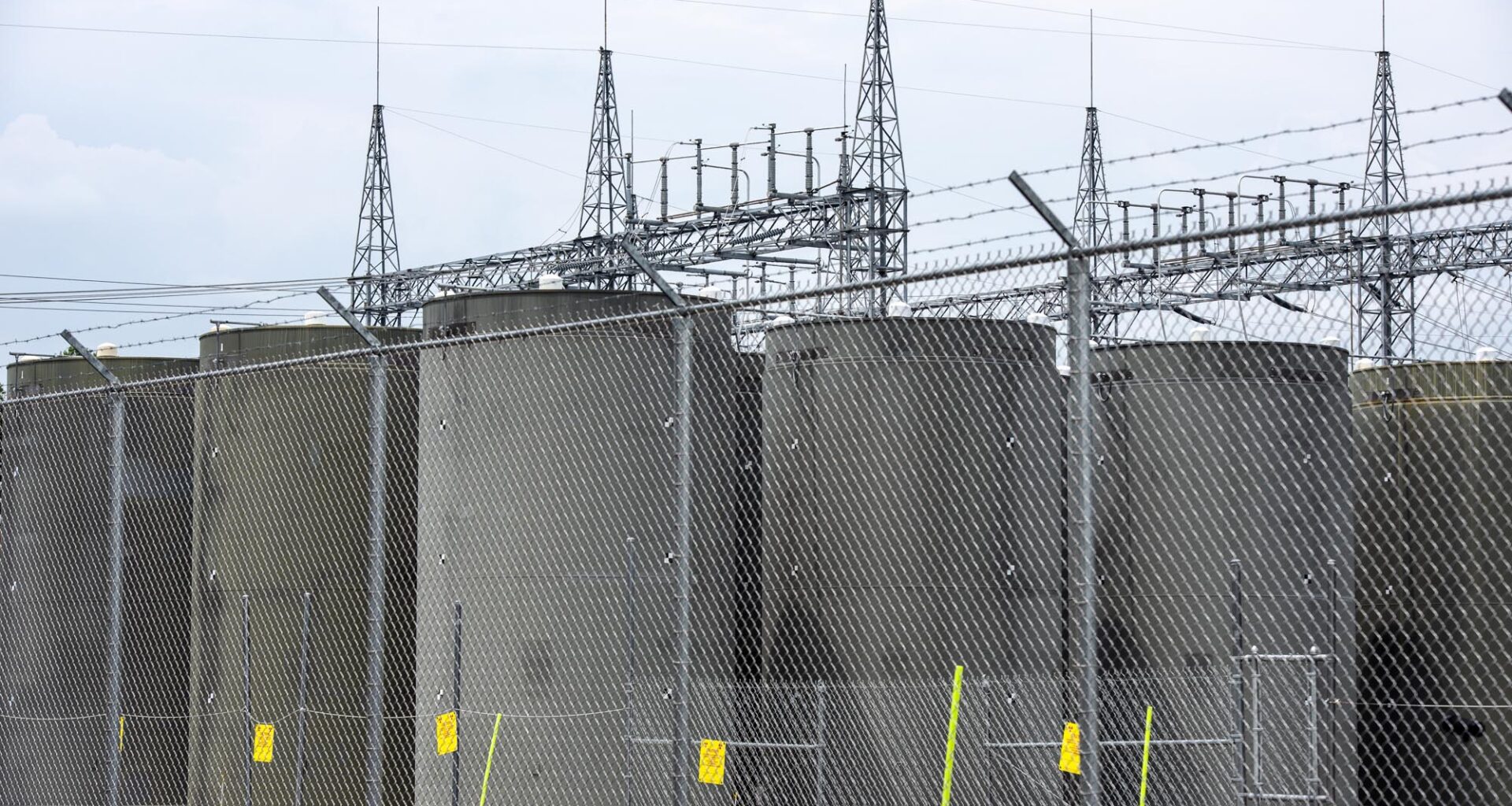 Gov. Phil Scott and New England governors explore cutting-edge nuclear technology