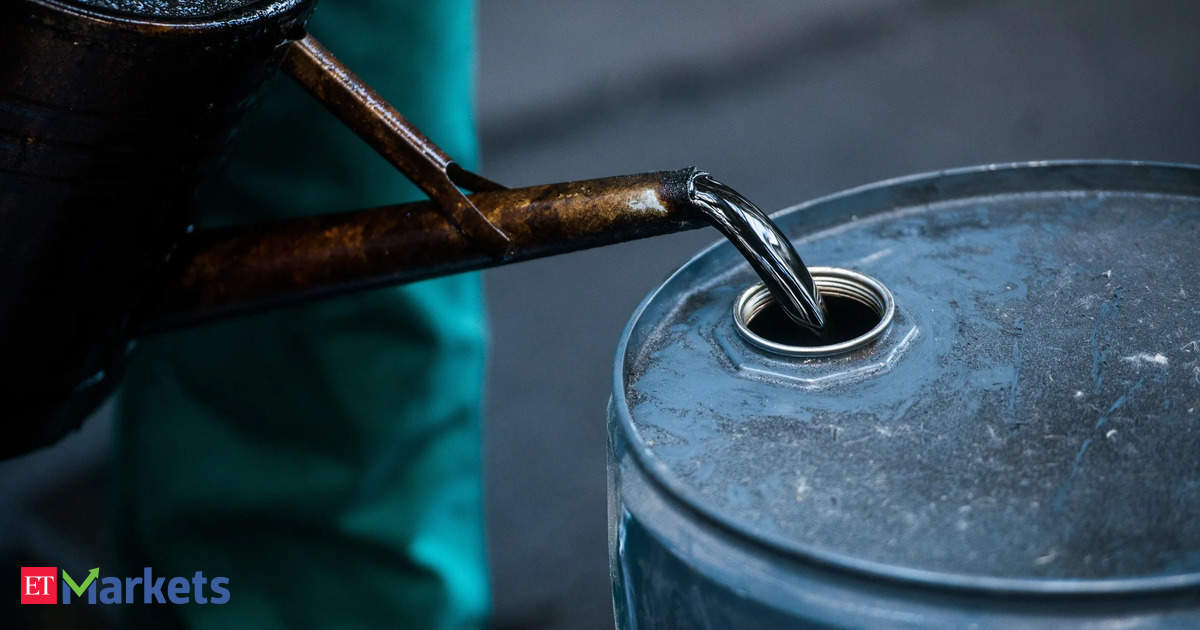 Trump tariffs fallout! Crude oil prices hit 5 month low, plunge up to 8% to slip below $70 bbl mark