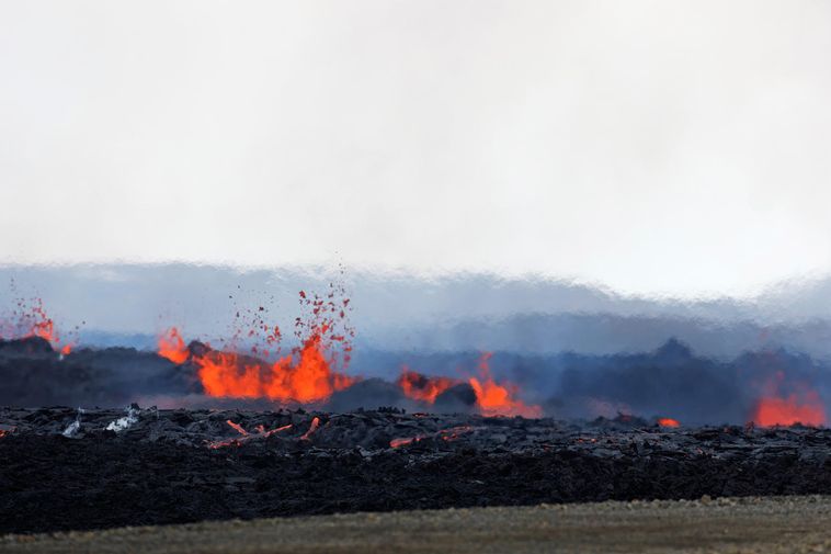 April 1st eruption lasted only six hours