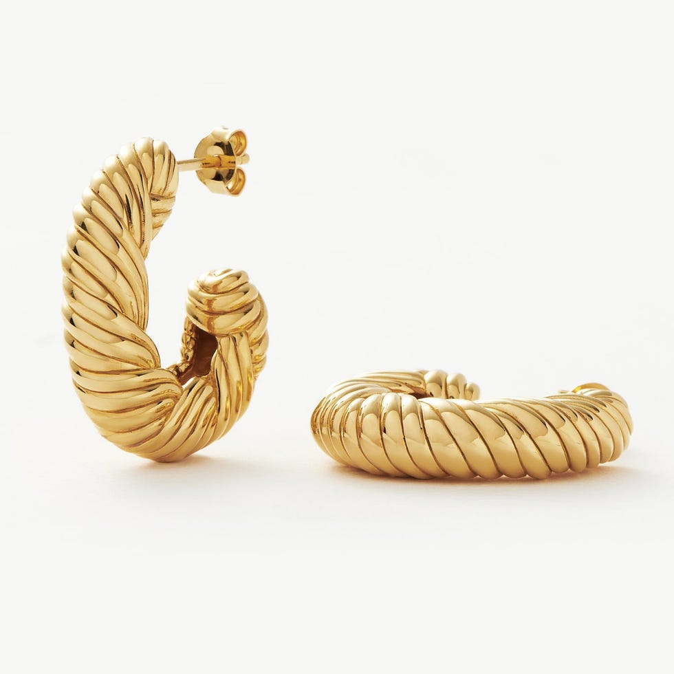 Wavy Ridge Medium Hoop Earrings