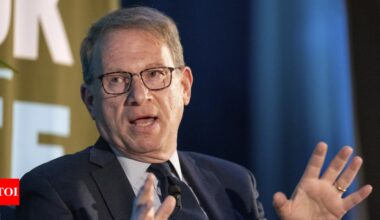 Chat leak: How the Atlantic’s Jeffrey Goldberg ended up in a White House Signal group