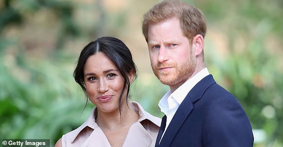 JOHANNESBURG, SOUTH AFRICA - OCTOBER 02:  Prince Harry, Duke of Sussex and Meghan, Duchess of Sussex attend a Creative Industries and Business Reception on October 02, 2019 in Johannesburg, South Africa.  (Photo by Chris Jackson/Getty Images)