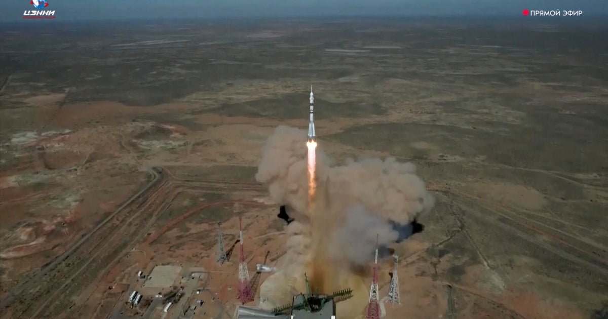 Rocket carrying NASA astronaut Jonny Kim, 2 Russian cosmonauts docks with space station