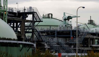 LNG deals with Japan, South Korea could reduce tariffs, U.S. officials hint