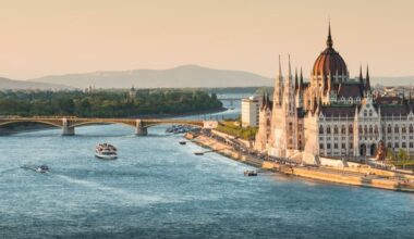 Tourists told to expect 'delays' at European border checks to 'prevent spread of disease'