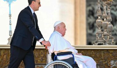 Pope shows ongoing improvement as convalescence continues