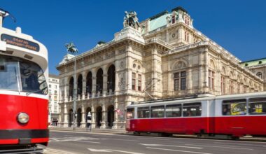 Travel warning: Terrorists are 'likely' to attempt attack in European tourist spot