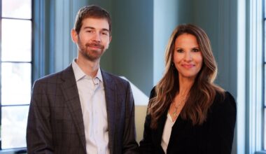 Small business capital wIth coaching, and community support.