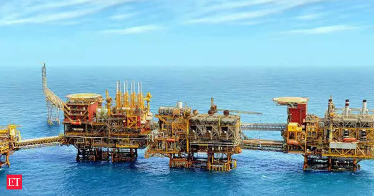 EU plan to end Russian oil and gas imports due out in May