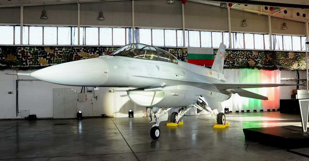First F-16V arrives in Bulgaria | News