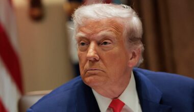 Major manufacturing group hands Trump deregulation plan to undo Biden damage