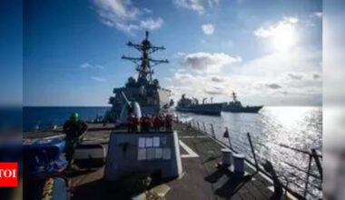 US strikes destroy key Yemen port, 'economic power' of Iran-backed Houthis