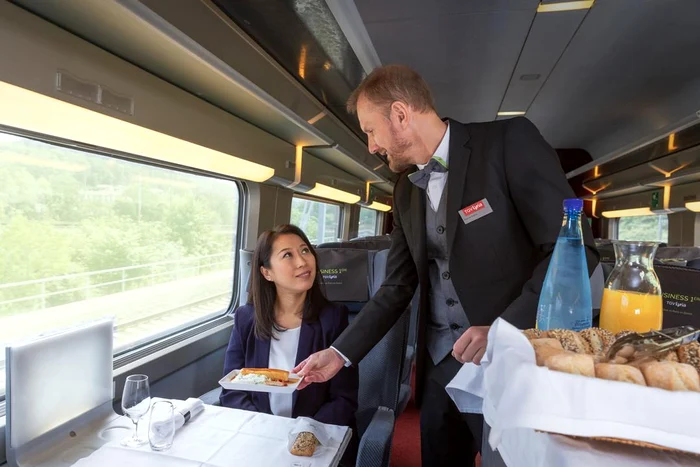 Turiștii vor avea servicii de cinci stele FOTO Adventures by Train