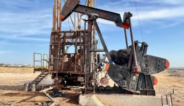 Drop in oil prices looms over U.S. tariff talks with Japan