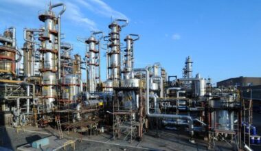 Česko se definitivně zbavilo závislosti na ruské ropě, oznámil Fiala