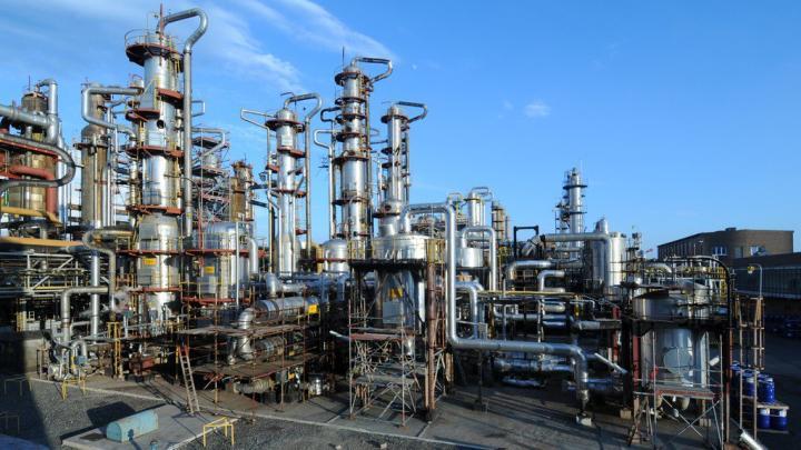 Česko se definitivně zbavilo závislosti na ruské ropě, oznámil Fiala