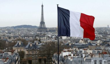 France forbids citizens from traveling to Iran