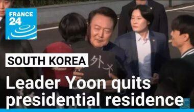South Korea's disgraced Yoon quits presidential residence • FRANCE 24 English