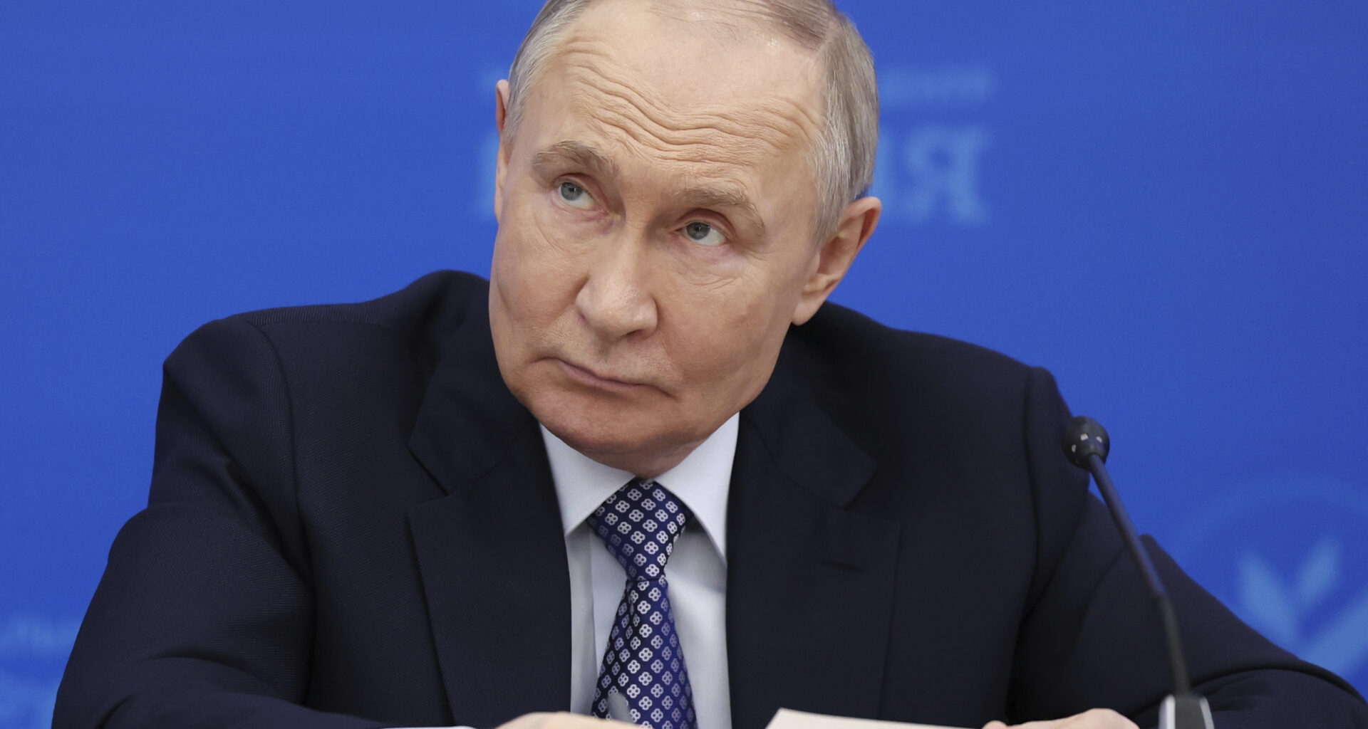 Putin Offers to Halt War in Ukraine As Part of Trump Peace Talks: Report