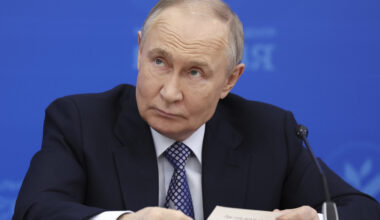 Putin Offers to Halt War in Ukraine As Part of Trump Peace Talks: Report
