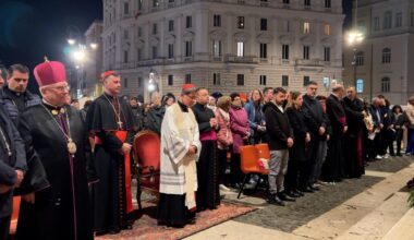 Rosary in memory of Pope Francis led by Cardinal Tagle