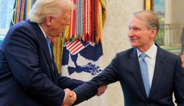 Crypto Changes At SEC Face New Political Pressures Over Trump Ties