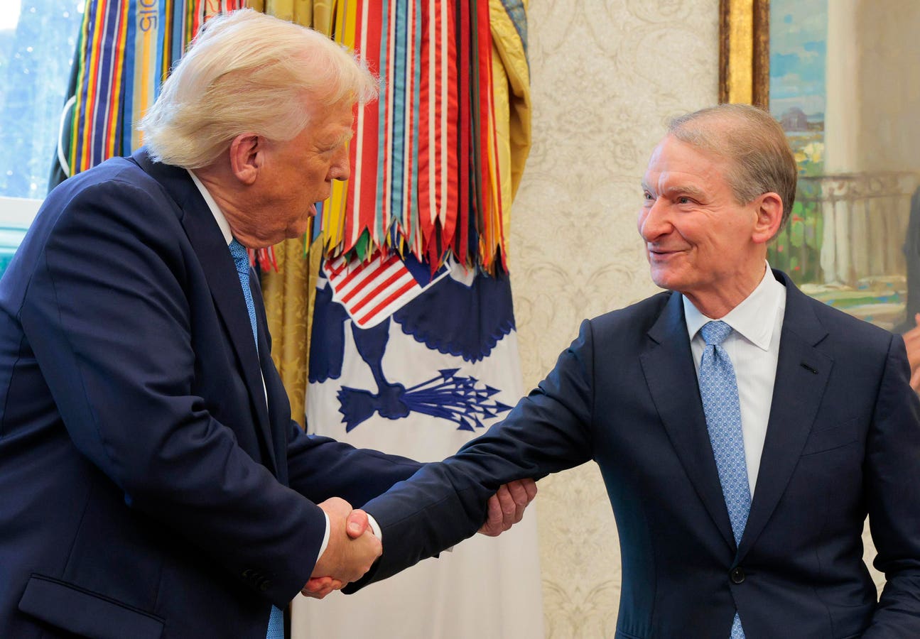 Crypto Changes At SEC Face New Political Pressures Over Trump Ties